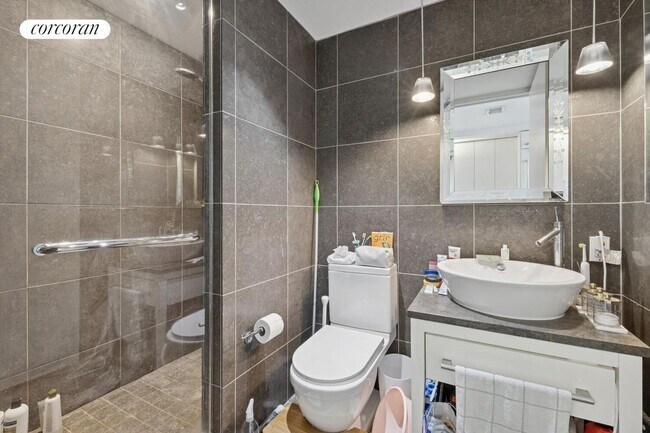 Foto del edificio - 340 E 23rd St