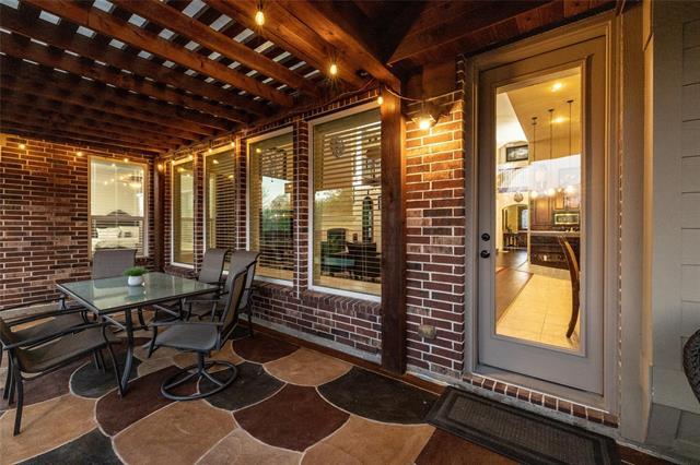 Building Photo - 6728 S Fork Dr