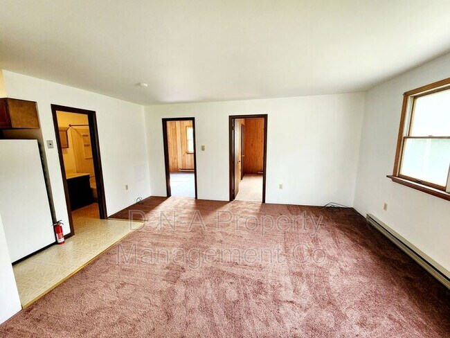 Foto del edificio - 520 Post Hill Rd