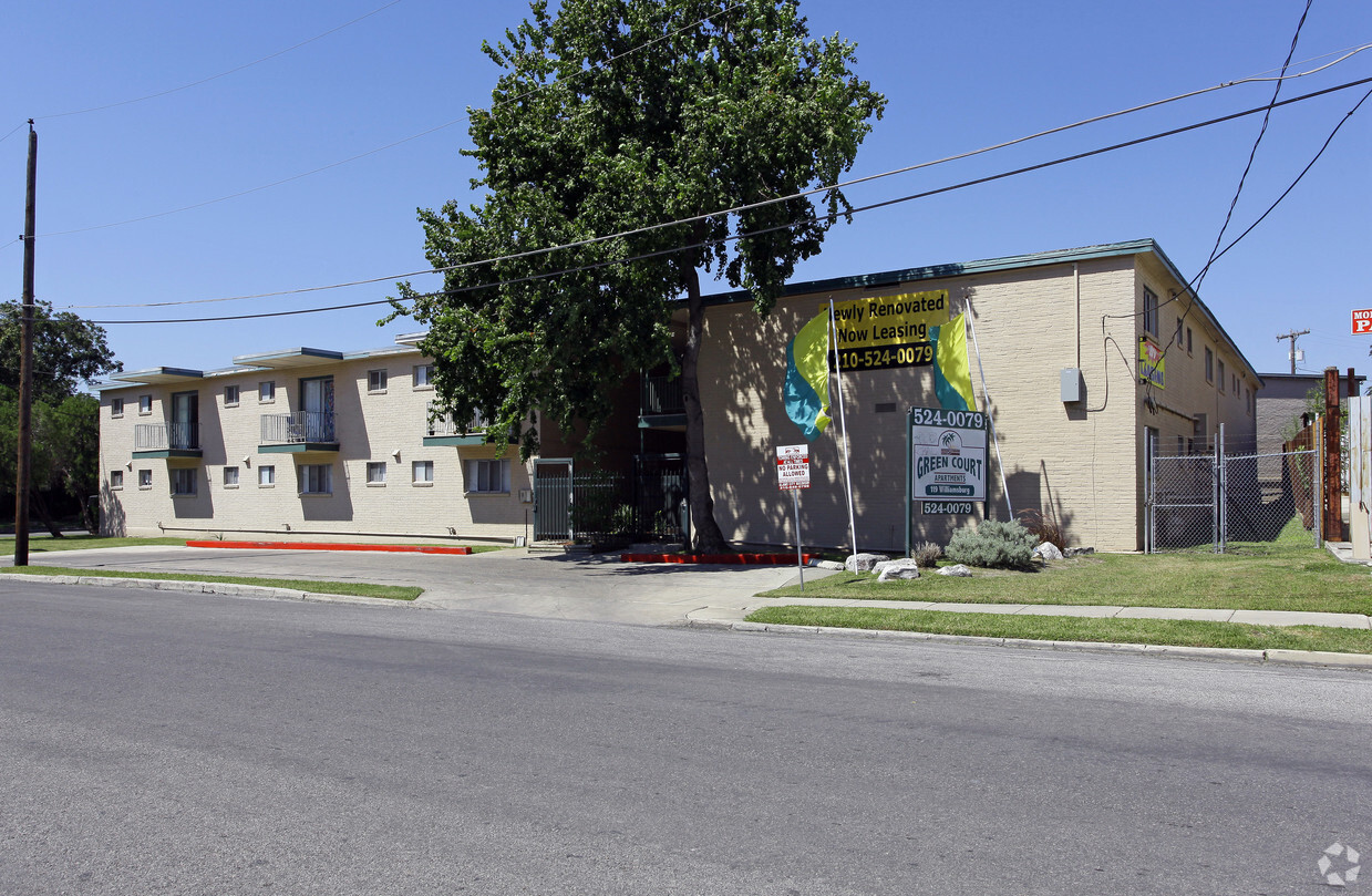 Primary Photo - Green Court Apartments