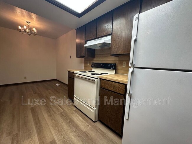 Foto del edificio - 8320 NW 7th St
