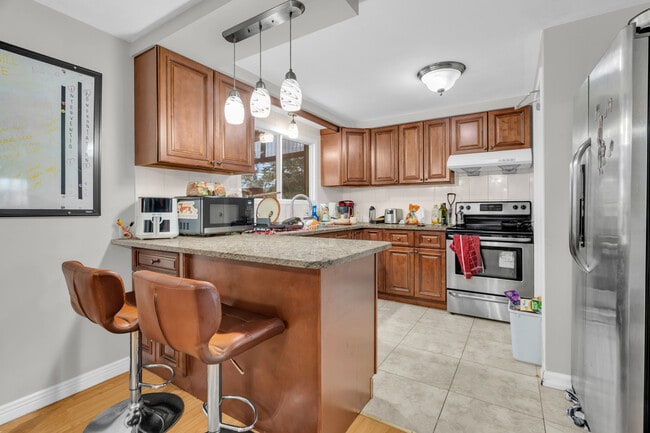 Building Photo - 767 Scottsdale Dr