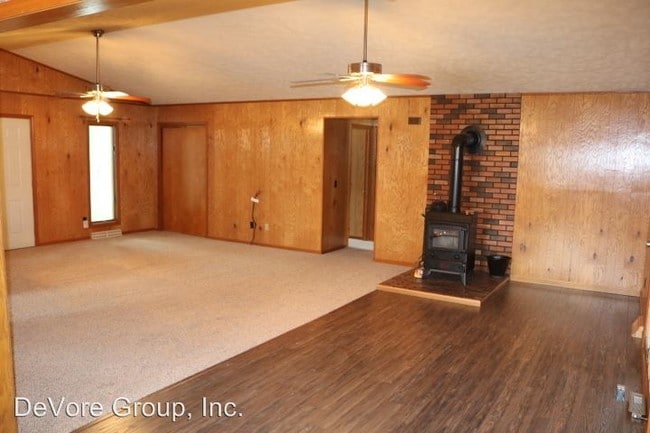 Building Photo - 3 br, 2 bath House - 3782 Apple Valley Dr