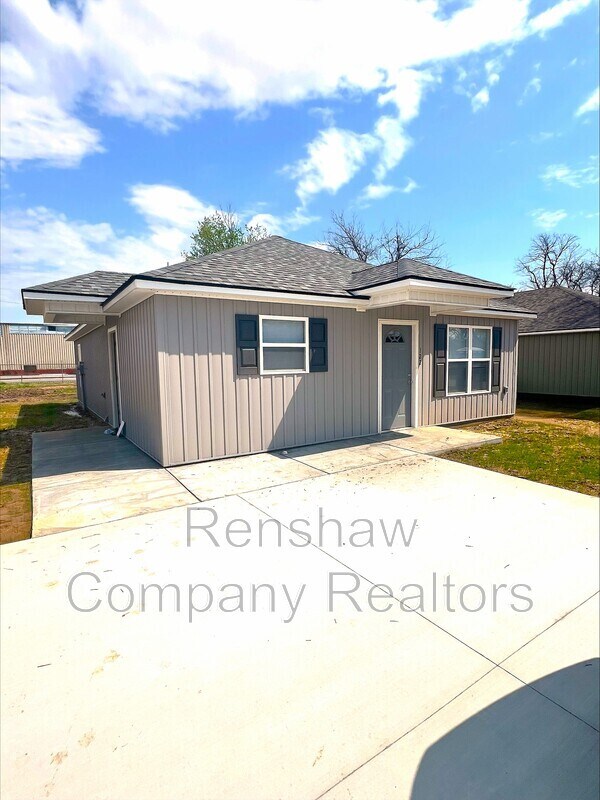 Foto principal - 122 1st Ave