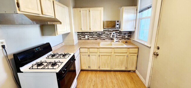 Foto del edificio - 134 Prospect St