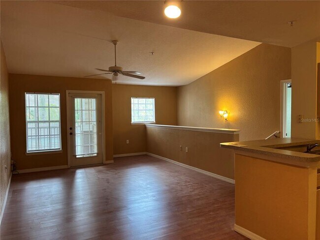 Foto del edificio - 7411 Vista Way