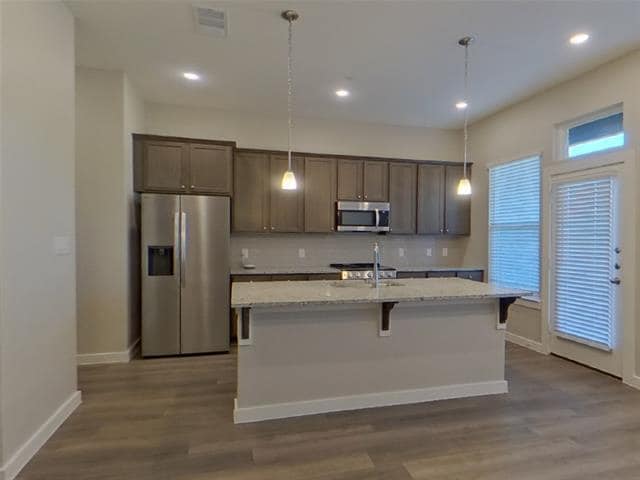 Foto del edificio - 5460 Sandstone Dr