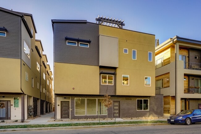 Building Photo - 4437 Tennyson St