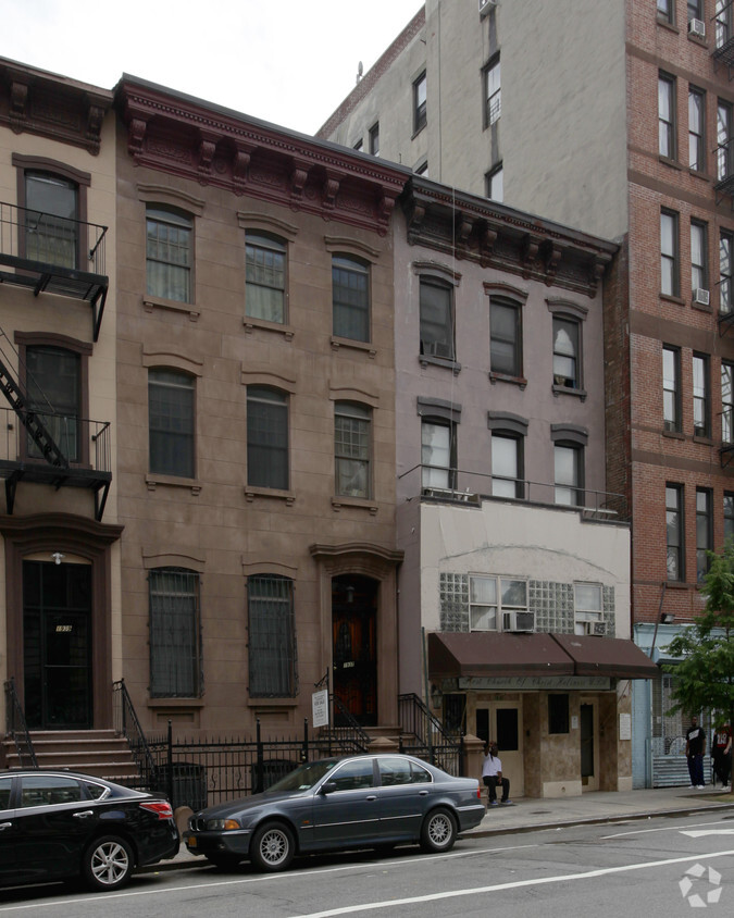 Building Photo - 1937 Madison Ave