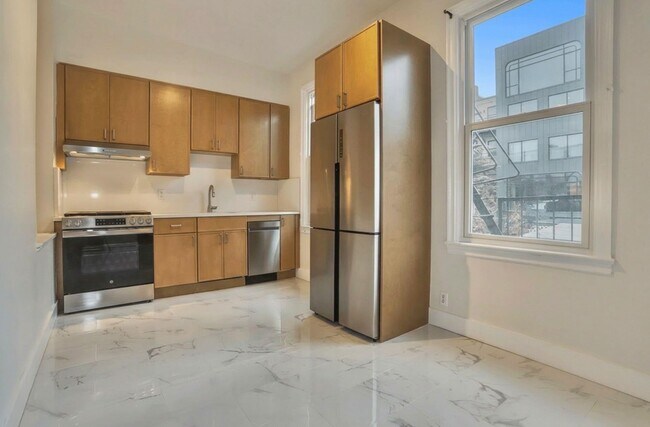 Foto del edificio - 232 Garden St