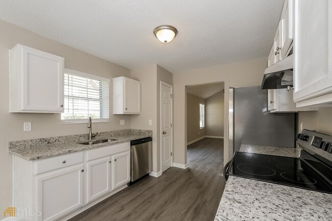 Building Photo - 4732 Klondike Cir