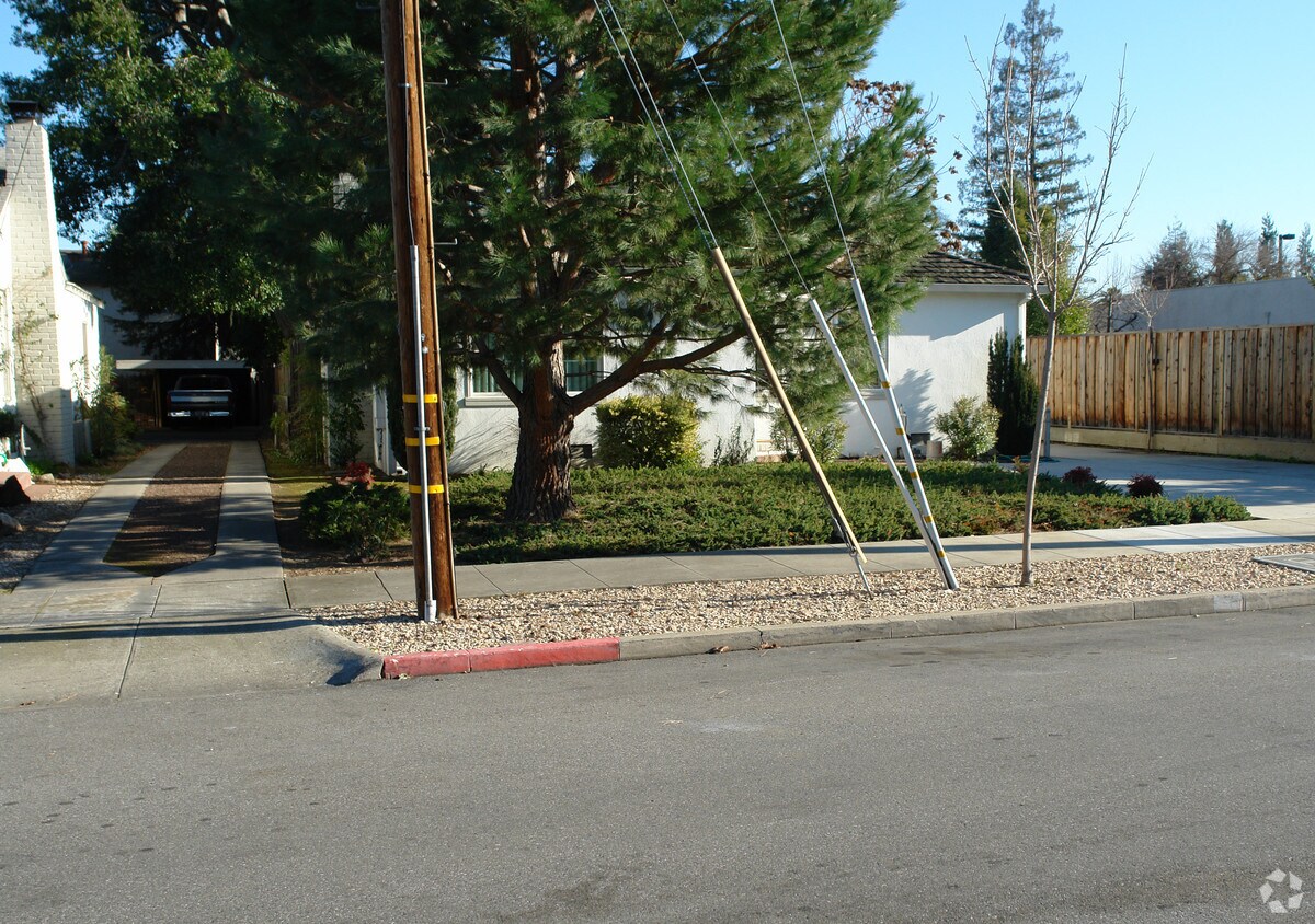 Foto del edificio - 781-791 Palo Alto Ave