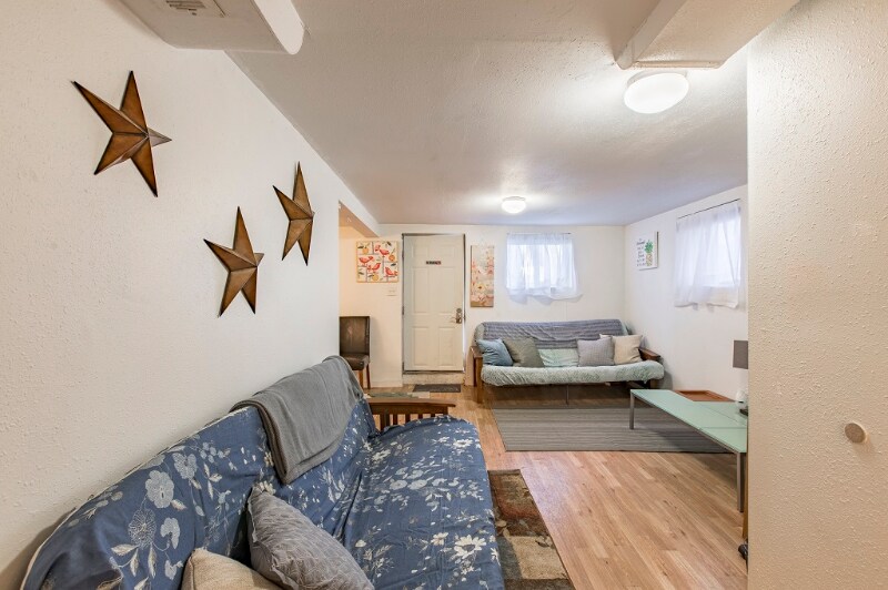 Foto principal - 2401 Boylston Ave E