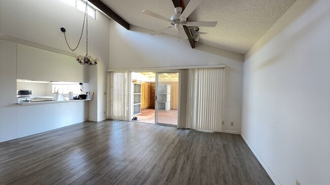 95-657 Alohilani St, - 95-657 Alohilani St, House