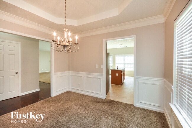 Building Photo - 265 Valley Brook Dr