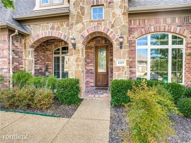 Foto del edificio - 4 br, 3 bath House - 1115 Somerset Circle