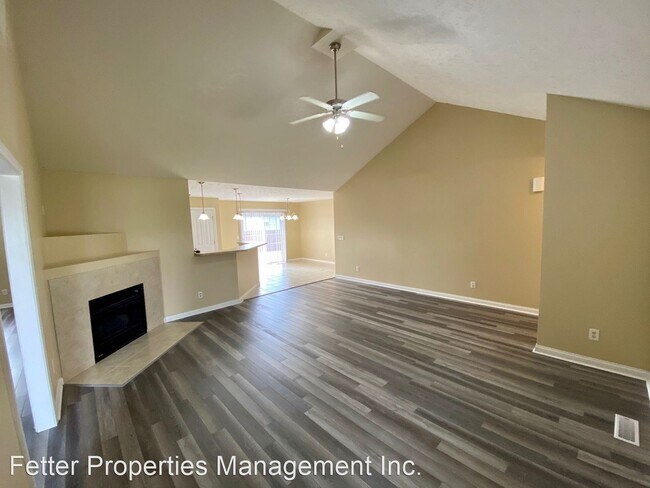 Building Photo - 3 br, 2 bath House - 10555 Titan Dr