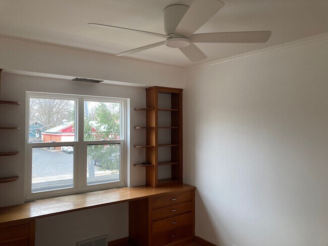 habitación 1 - 936 42nd St