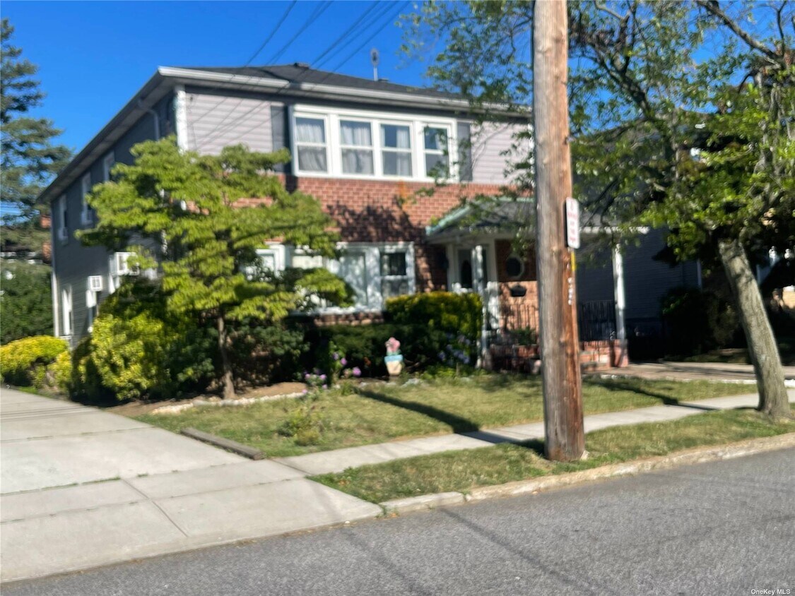 Primary Photo - 7 Gibson Blvd