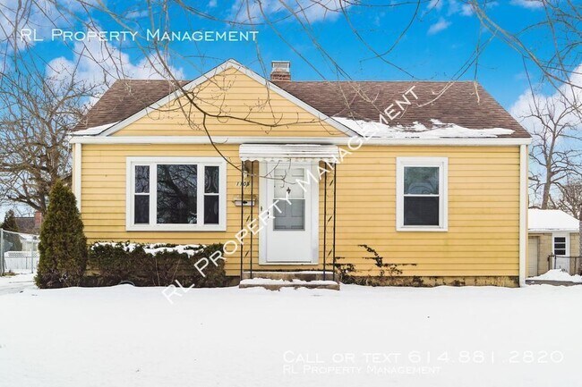 Building Photo - 1105 Urana Ave