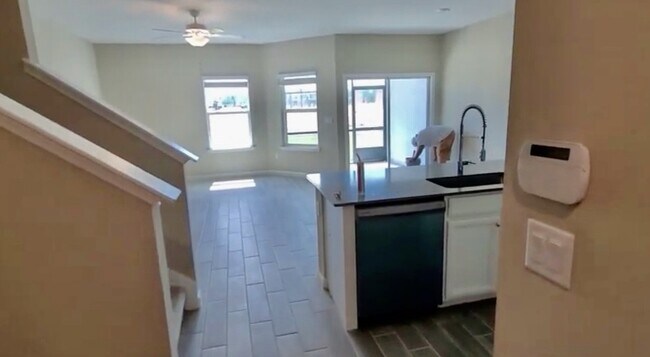 Foto del edificio - 10323 Alder Creek Ln