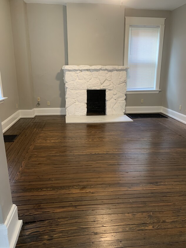 Living Room - 2560 Ingleside Ave