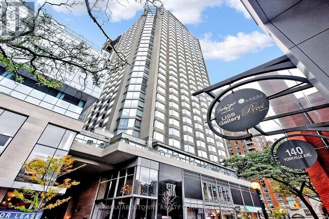 Building Photo - 155-1155 Yorkville Ave