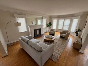 Building Photo - 12847 Maiden St