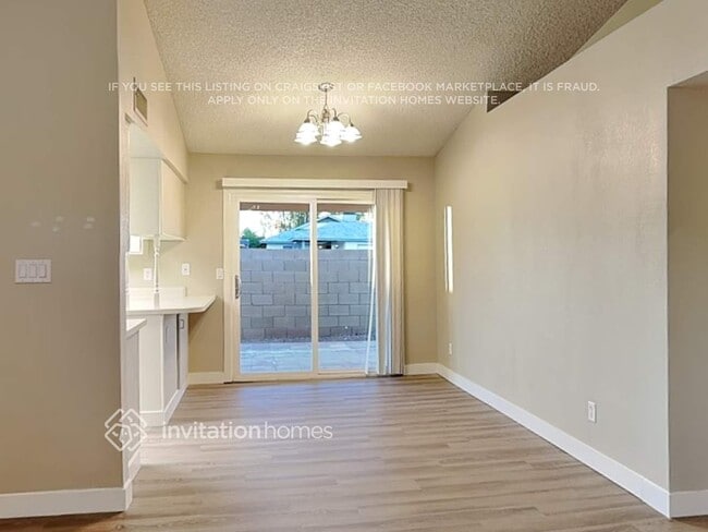 Foto del edificio - 1920 N Illinois St