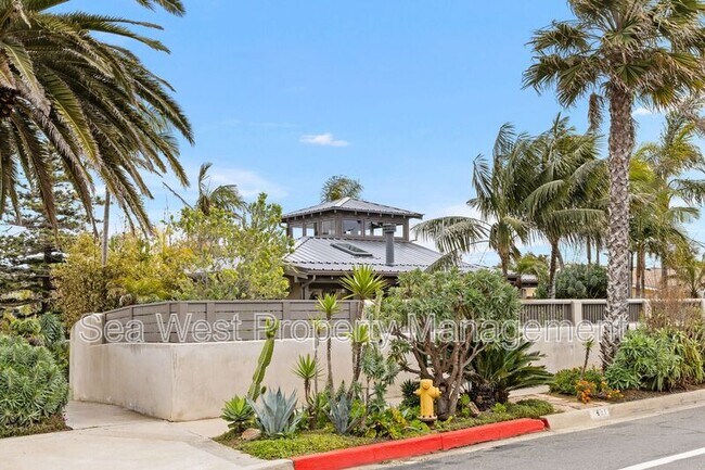 Building Photo - 451 Neptune Ave