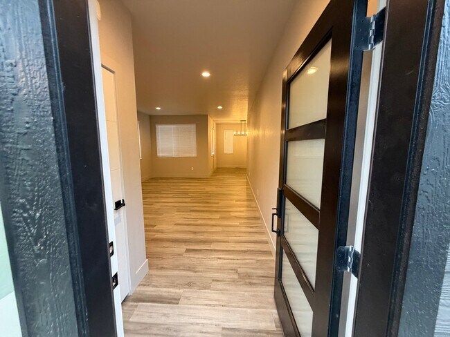 Foto del edificio - 4178 N Honeysuckle Dr
