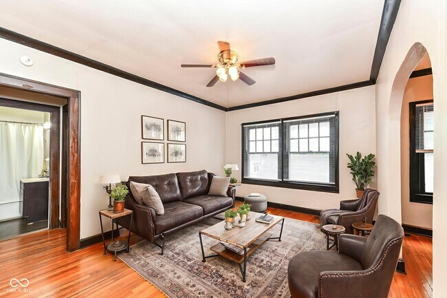 Foto del edificio - 590 Woodruff Pl W Dr