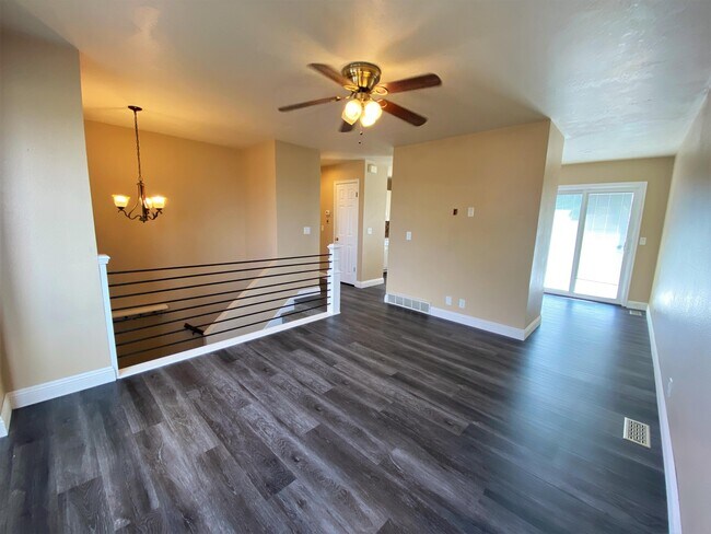 Building Photo - 3353 W 5900 S