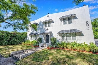 Building Photo - 893 NE 81st St