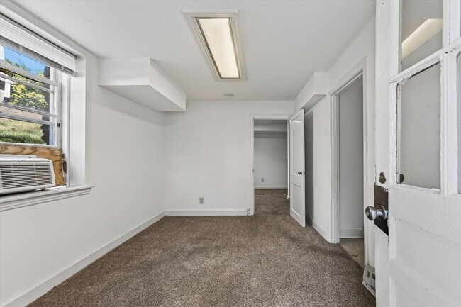 Foto del edificio - 108 Madison Terrace Ct