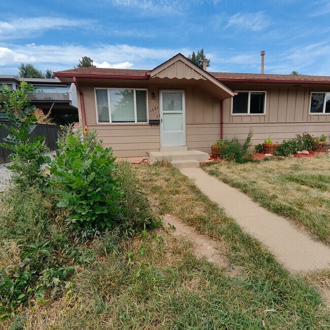 Foto del edificio - 2 Bedroom in North Boulder Triplex