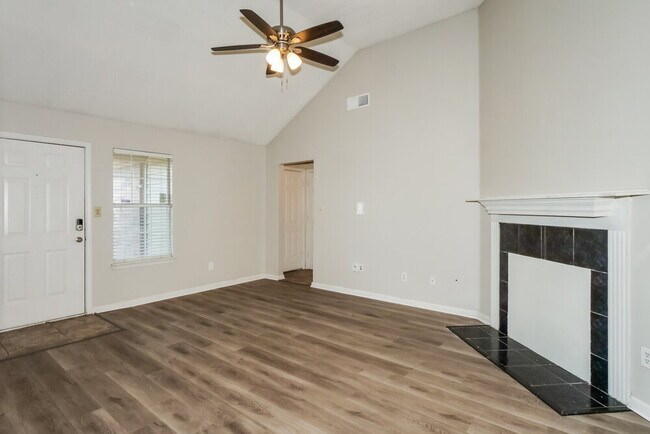 Foto del edificio - 2191 Stone Stream Cove