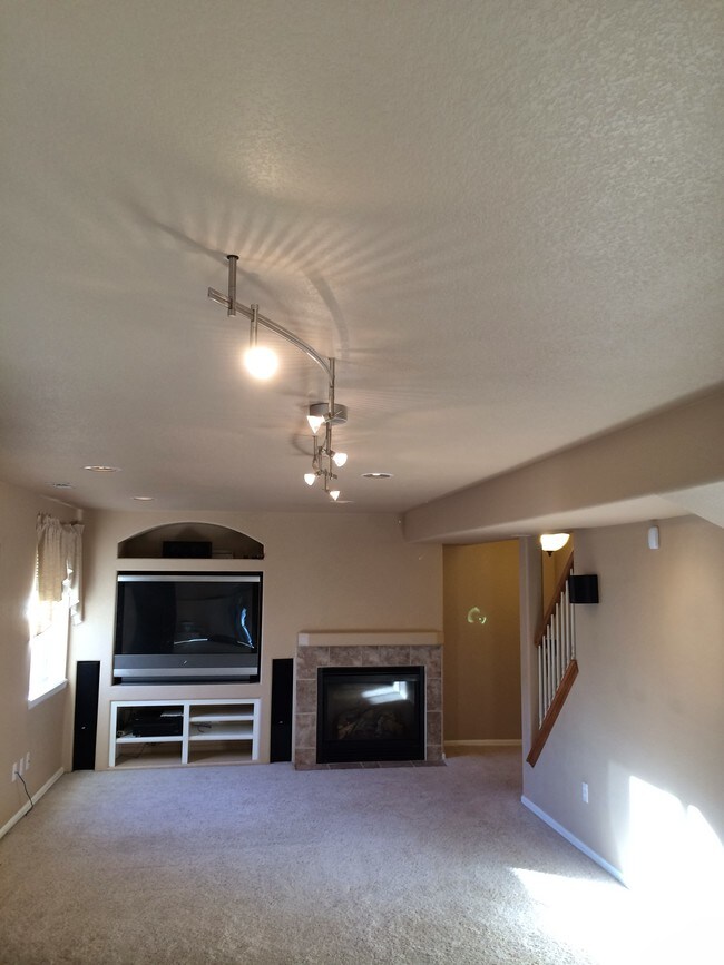 Building Photo - 4699 Laramie Sky Dr