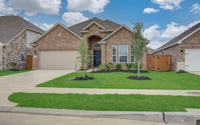 Building Photo - 3044 Sorrento Hl Dr