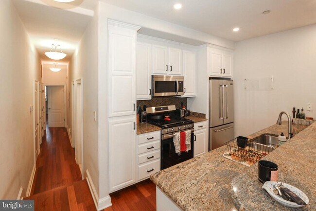 Foto del edificio - 1423 Clifton St NW