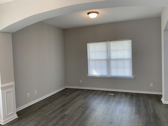 Foto del edificio - 179 Flemington Oaks Cir