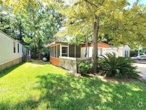 Building Photo - 14245 Ravine