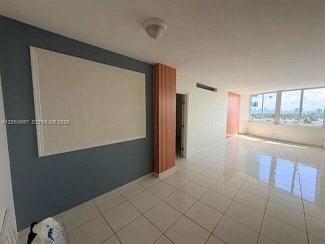 Foto del edificio - 7441 Wayne Ave