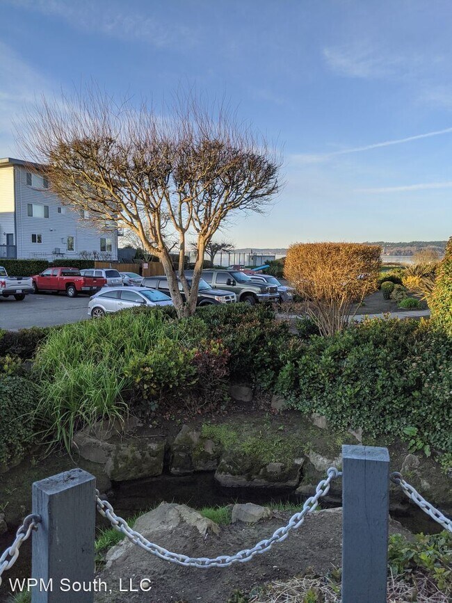 Foto del edificio - 2 br, 1 bath House - 22991 Marine View Dri...