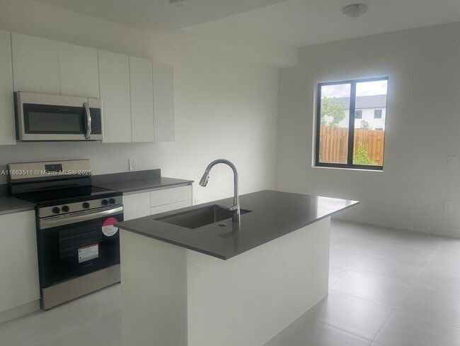 Photo - 18988 SW 344th Ter House