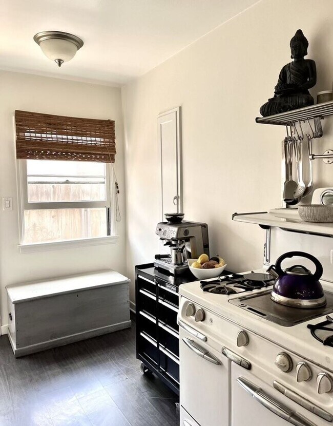 Foto del edificio - 01147VA