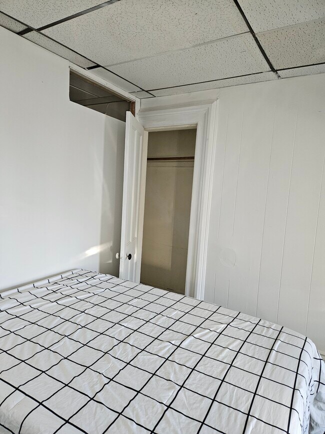 Foto del edificio - 76 Silver Ln