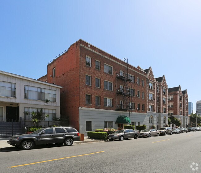 The Townhouse Apartments Rentals Los Angeles, CA