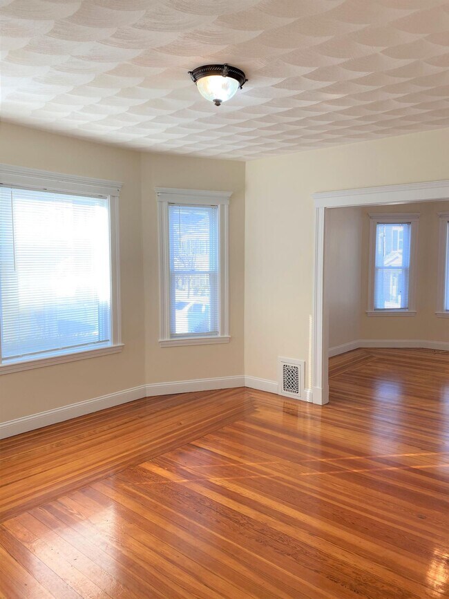 188 Harvard St Unit 1, Medford, MA 02155 188 Harvard St Medford, MA Apartments for Rent in