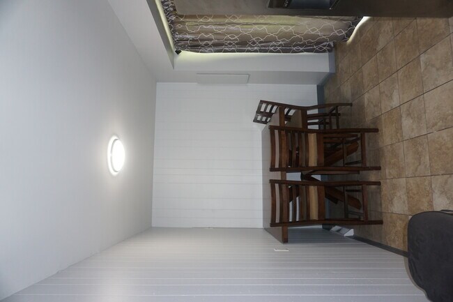 Foto del edificio - 1082 Trask St